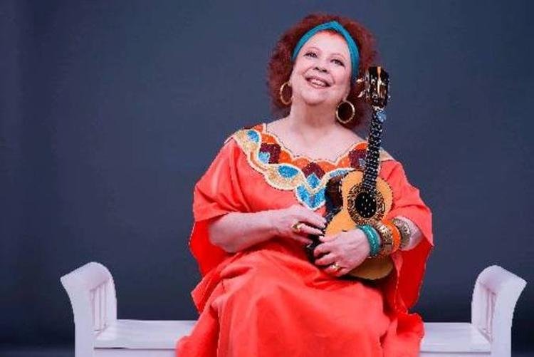 Beth, a militante enamorada do samba*